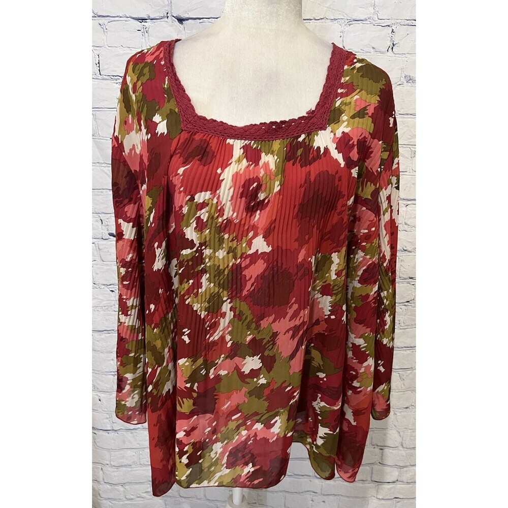 Avenue Women’s Round Neck Long Sleeve Floral Blouse 18/20
